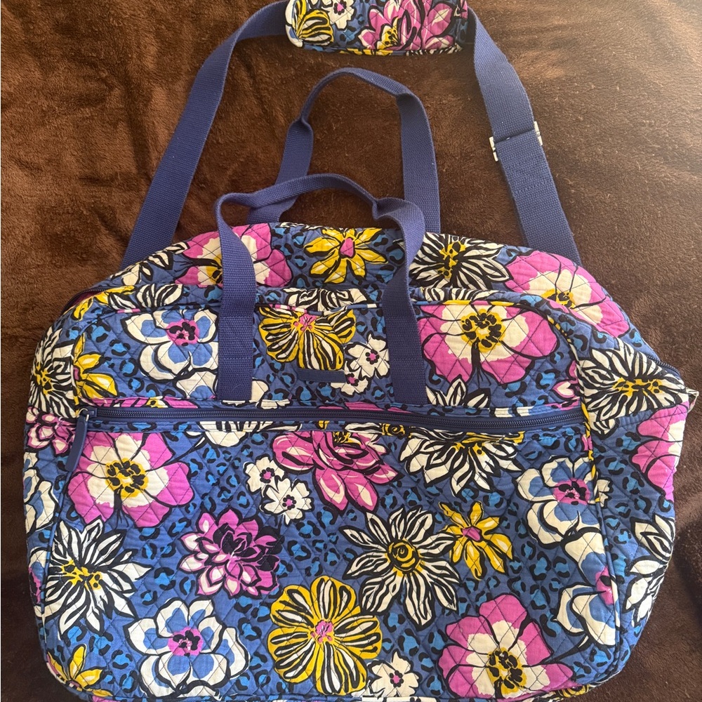 Vera Bradley Grand traveler Bag In Signature Cotton "African Violet"